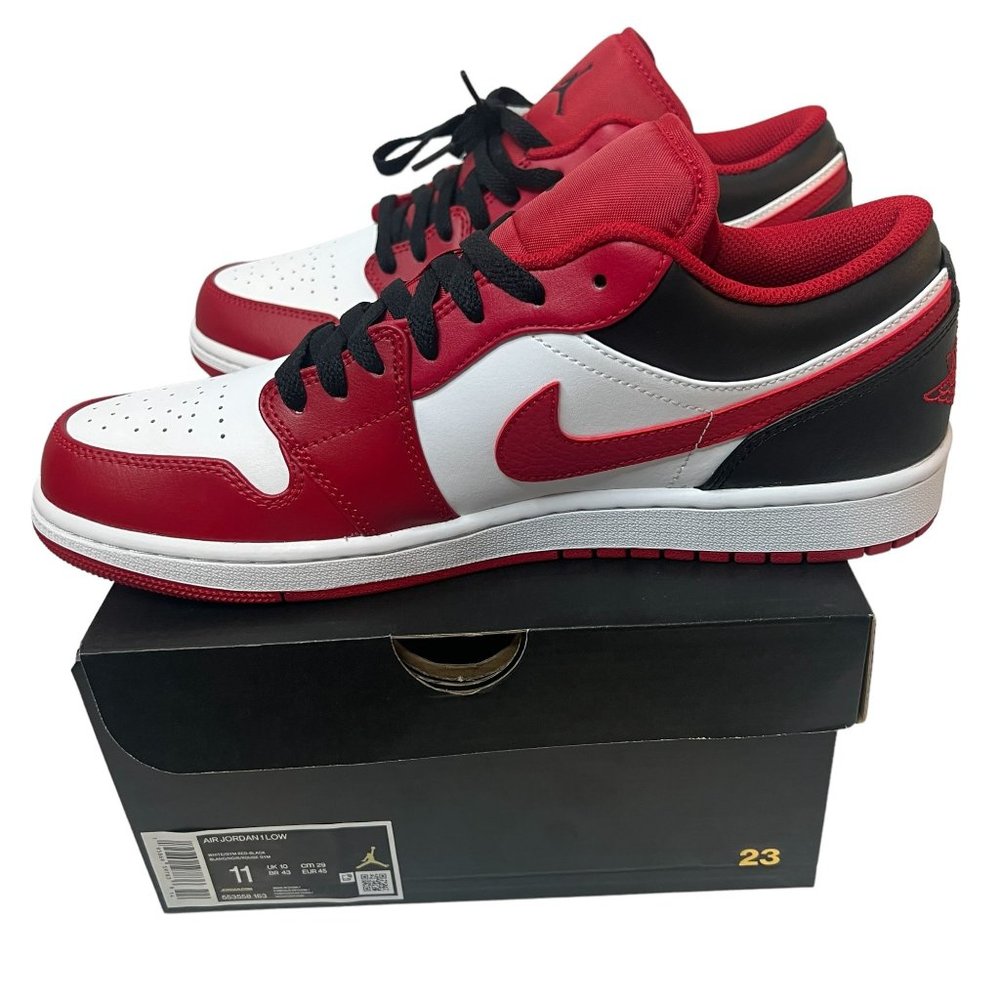 NEW Nike Air Jordan 1 Low White Gym Red Black “Bulls” 553558-163 Men’s Size 11 - Picture 5 of 8